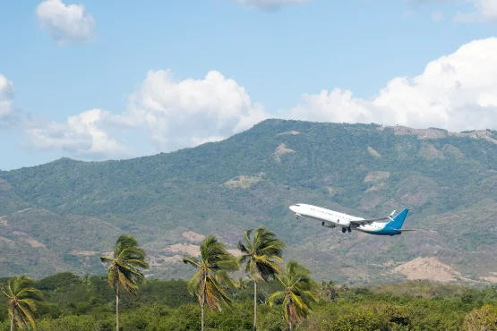 taxi aéroport basse-terre vers pointe a pitre avion au décollage